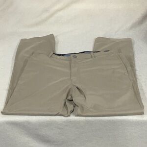 EUC Mens khaki Nike pants